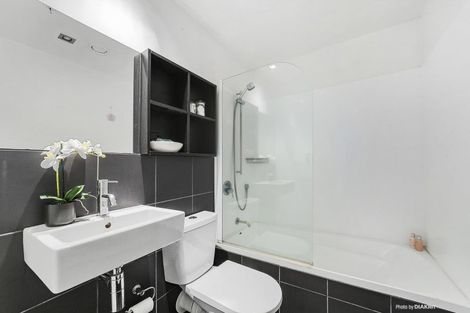 Photo of property in 4g/1 Hanson Street, Mount Cook, Wellington, 6021