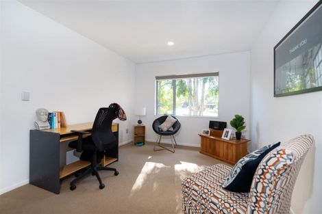 Photo of property in 41d Terra Nova Street, Glen Eden, Auckland, 0602