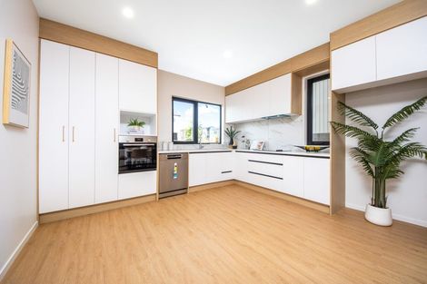Photo of property in 6 Kiekie Street, Westgate, 0814
