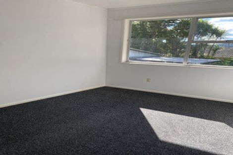 Photo of property in 24 Tiri Tiri Road, Birkdale, Auckland, 0626