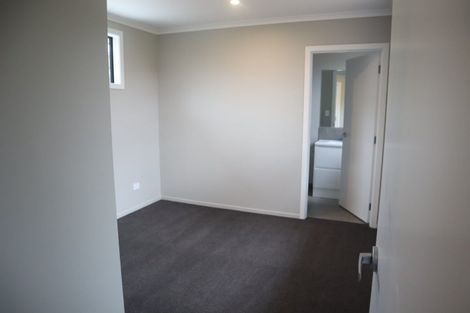 Photo of property in 41u4 Kenney Crescent, Fairfield, Hamilton, 3214