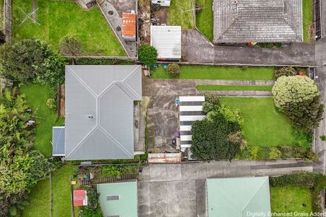 Photo of property in 37 Simons Street, Moturoa, New Plymouth, 4310