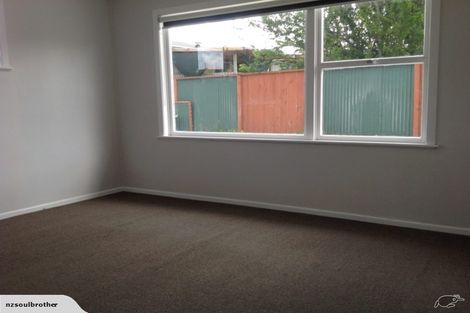 Photo of property in 26 Eskdale Road, Birkdale, Auckland, 0626