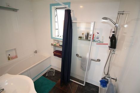 Photo of property in 25 John Street, Tokoroa, 3420