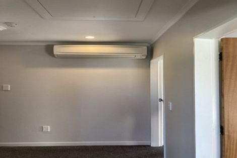 Photo of property in 60 Standen Street, Karori, Wellington, 6012