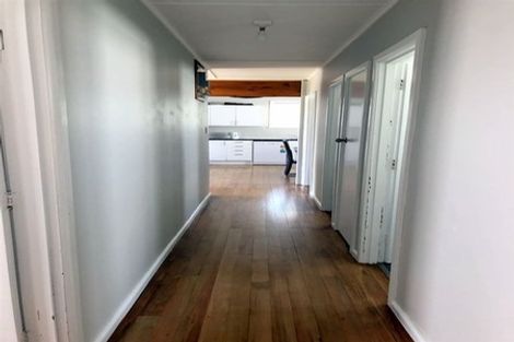 Photo of property in 15 Mackie Street, Waipukurau, 4200