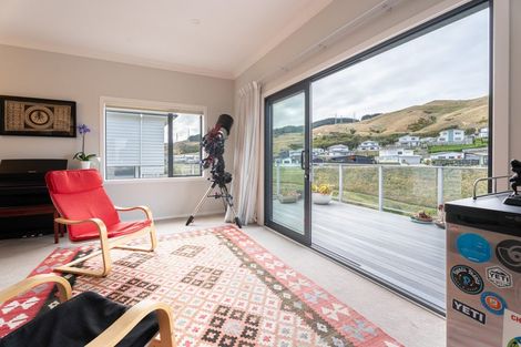 Photo of property in 16 Rochdale Drive, Churton Park, Wellington, 6037