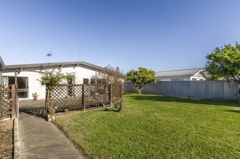 Photo of property in 8 Jeffares Place, Taradale, Napier, 4112