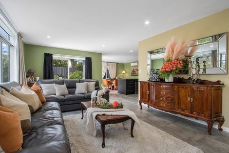 Photo of property in 35 Waione Avenue, Athenree, Waihi Beach, 3177