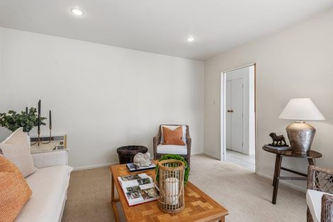 Photo of property in 84 Bowenvale Avenue, Cashmere, Christchurch, 8022
