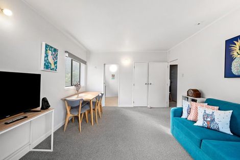 Photo of property in Hobson Court Flats, 19/70u Hobson Street, Thorndon, Wellington, 6011
