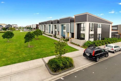Photo of property in 14 Rangihina Road, Hobsonville, Auckland, 0616