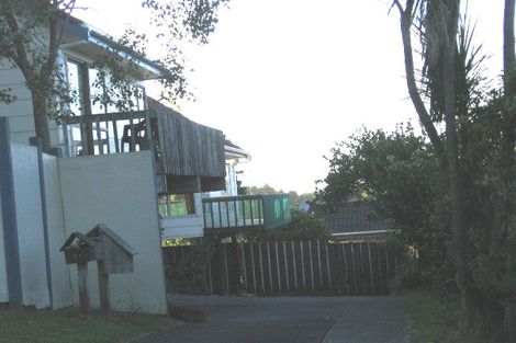 Photo of property in 2/3 Northwick Place, Hillcrest, Auckland, 0627