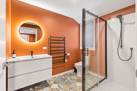 Photo of property in 24 Tower Crescent, Durie Hill, Whanganui, 4500