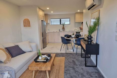 Photo of property in 231u8 Marine Parade, Seatoun, Wellington, 6022