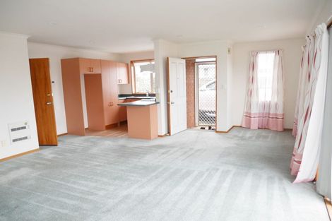 Photo of property in 1/43 Lyndon Street, Riccarton, Christchurch, 8041