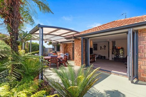 Photo of property in 5 Kirtle Close, Pyes Pa, Tauranga, 3112