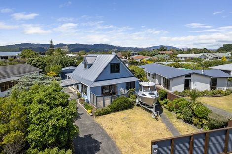 Photo of property in 236 Manly Street, Paraparaumu Beach, Paraparaumu, 5032