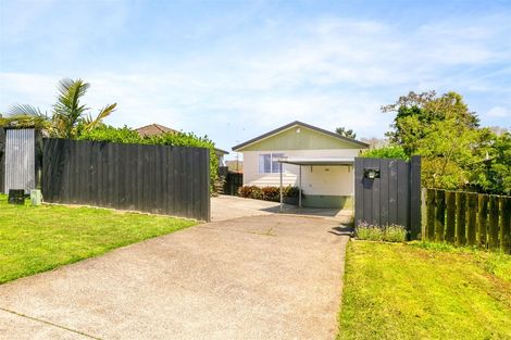 Photo of property in 12 Borich Road, Sunnyvale, Auckland, 0612