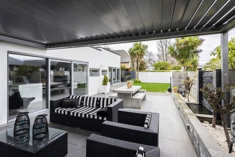 Photo of property in 107 Gardiners Road, Harewood, Christchurch, 8051