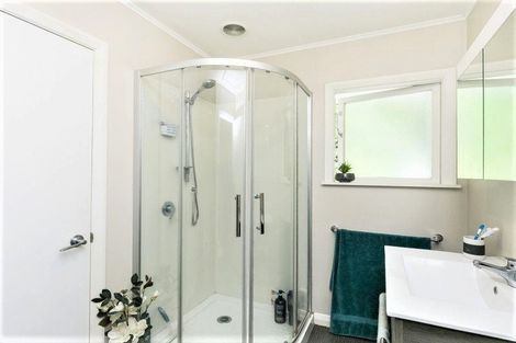 Photo of property in 6 Mckinley Crescent, Brooklyn, Wellington, 6021