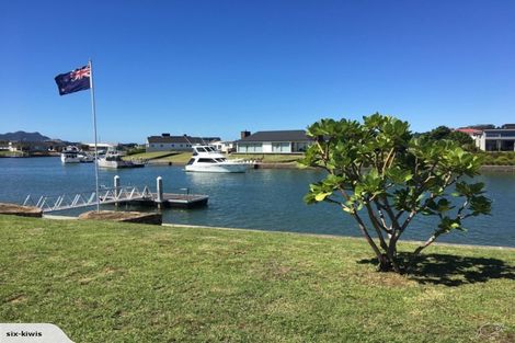 Photo of property in 6 Lady Jocelyn Place, Whitianga, 3510