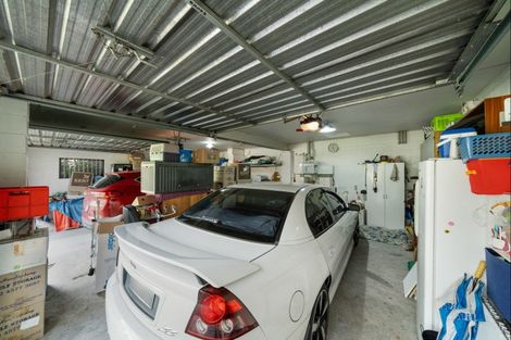 Photo of property in 5 Whakapaki Street, Urenui, 4375