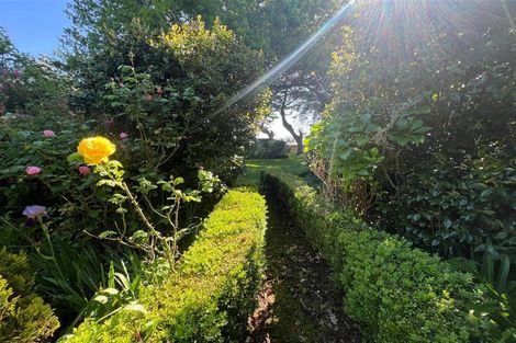 Photo of property in 18 Skerman Street, Marton, 4710