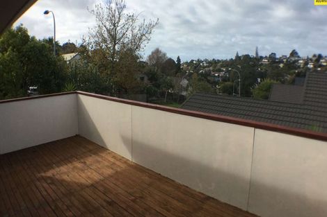 Photo of property in 115 Oaktree Avenue, Browns Bay, Auckland, 0630