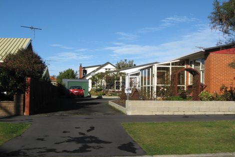 Photo of property in 1/28 Albert Street, Saint Clair, Dunedin, 9012