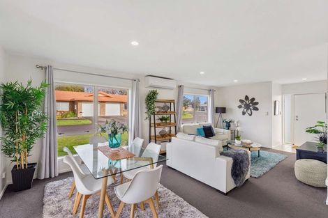 Photo of property in 11/15 O'sullivan Place, Waiuku, 2123