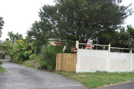 Photo of property in 4078 Great North Road, Glen Eden, Auckland, 0602