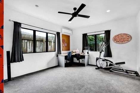 Photo of property in 35 Maire Street, Hawera, 4610