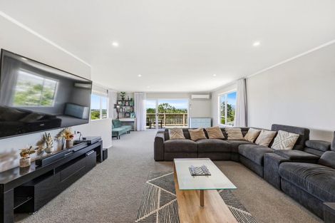 Photo of property in 54 Chorley Avenue, Massey, Auckland, 0614