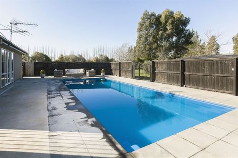 Photo of property in 180 Flaxton Road, Rangiora, 7691