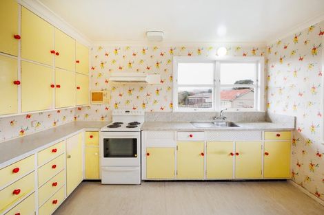 Photo of property in 18 Antrim Place, Hokowhitu, Palmerston North, 4410