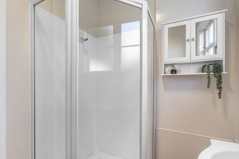 Photo of property in 16 Lockerbie Street, Turnbull Thomson Park, Invercargill, 9810