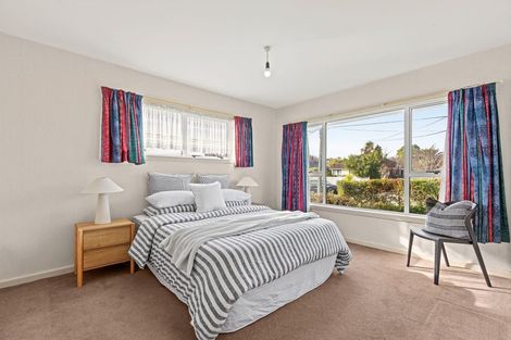 Photo of property in 15 Pembroke Street, Avondale, Christchurch, 8061