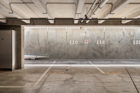 Photo of property in Atlas Apartments, 10/49 Maunganui Road, Mount Maunganui, 3116