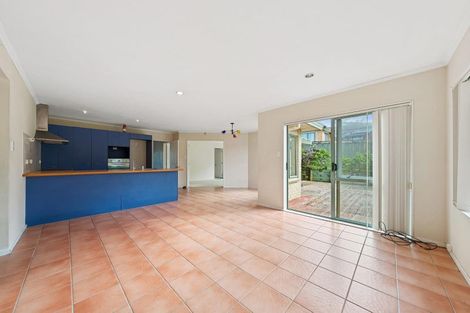 Photo of property in 3 Rosebay Rise, Henderson, Auckland, 0610