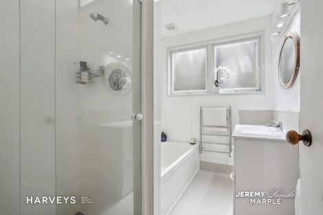 Photo of property in 47 Takahe Road, Titirangi, Auckland, 0604