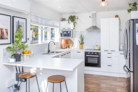 Photo of property in 17 Whitaker Street, Kihikihi, Te Awamutu, 3800