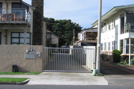 Photo of property in 33 The Parade, Bucklands Beach, Auckland, 2012