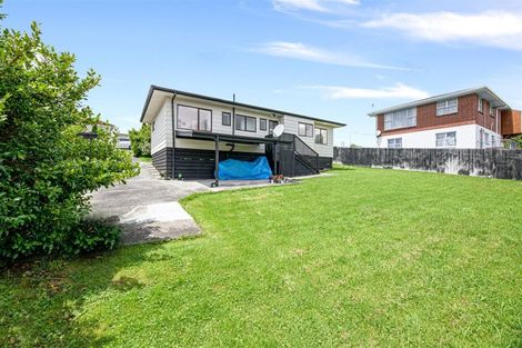 Photo of property in 274 Great North Road, Henderson, Auckland, 0612
