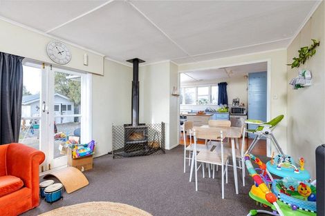 Photo of property in 6 Kummer Crescent, Masterton, 5810