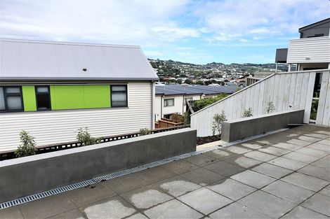 Photo of property in 12/104u Maupuia Road, Maupuia, Wellington, 6022