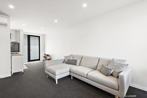 Photo of property in 74u3 Derwent Street, Island Bay, Wellington, 6023