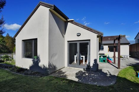 Photo of property in 52 Brymer Road, Grandview Heights, Hamilton, 3200