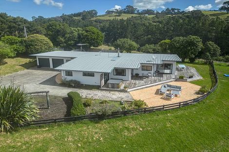 Photo of property in 436 Kanohi Road, Kaukapakapa, 0873