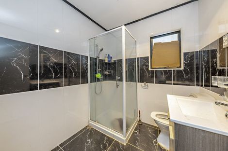 Photo of property in 15 Landscape Road, Papatoetoe, Auckland, 2025